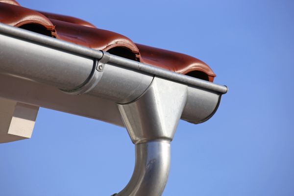 Steel Gutters Service in West Bloomfield
